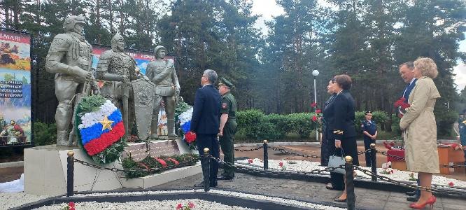 Мемориал «Сквозь сотни лет и тысячи побед»