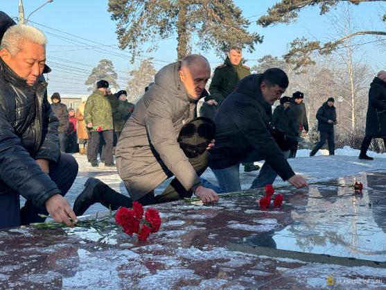 В Октябрьском районе почтили память Героев 