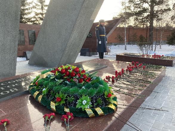 В Октябрьском районе почтили память Героев