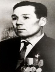 Валиев Акрам Искандерович (1924-1975)